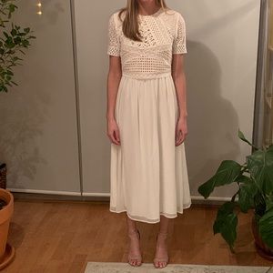 NWT ASOS White Spring Tea Length Dress